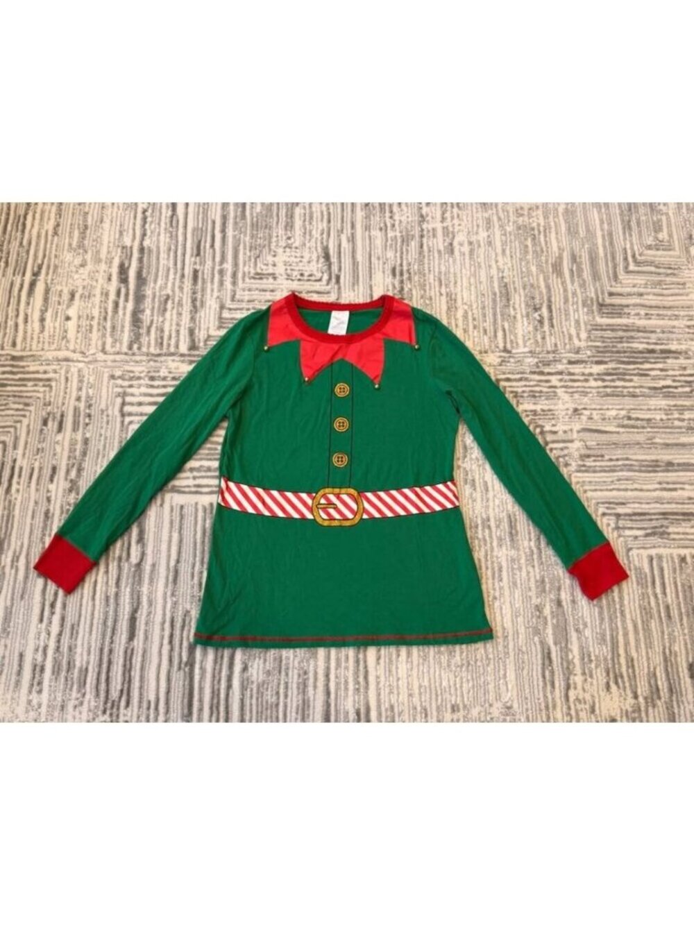 NEW Secret Treasures women's Small 4/6 Elf Christmas top with bells